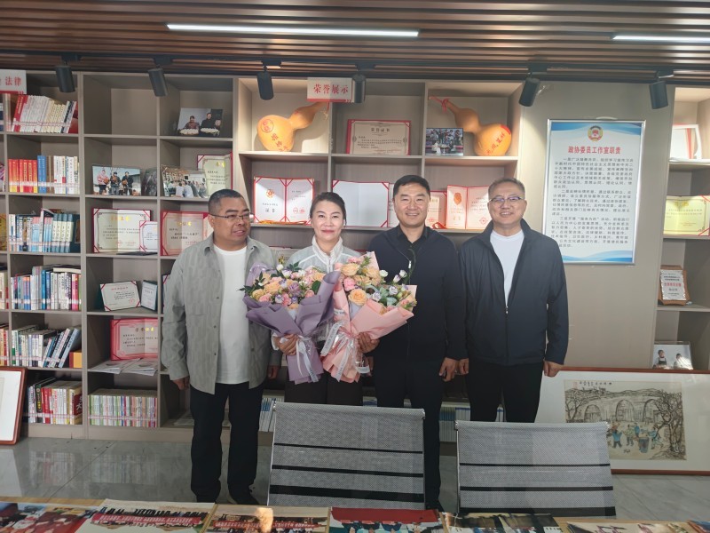 恒达检测、信合设计赴环县庄子峁联合开展“学习劳模榜样 深耕岗位匠心” 参观学习实践活动